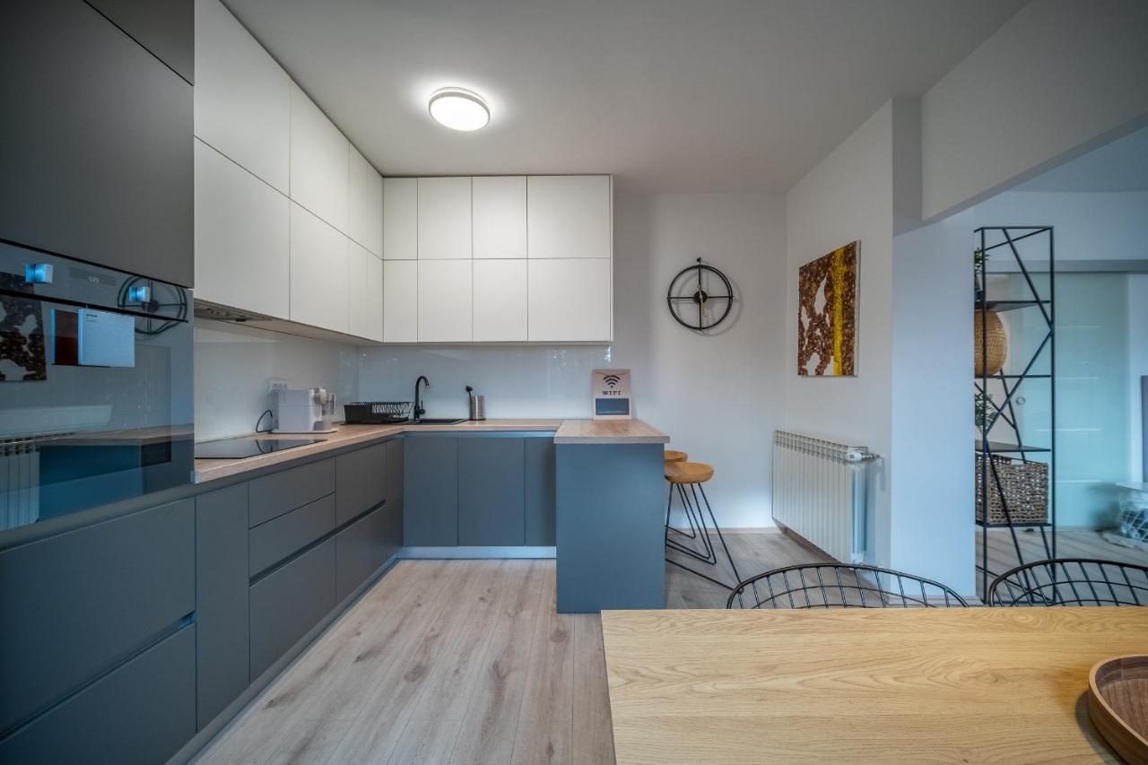 Court Crossing Apartment Загреб Екстериор снимка