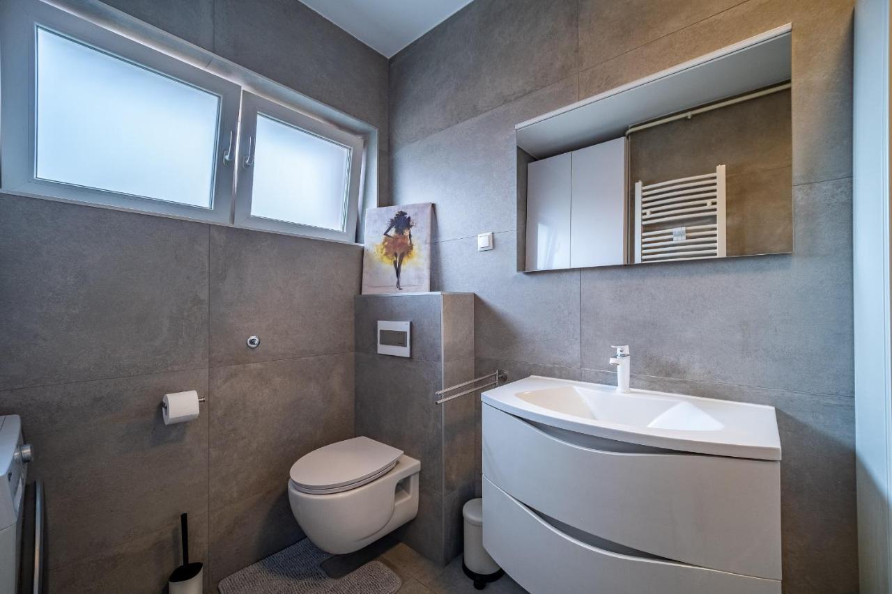 Court Crossing Apartment Загреб Екстериор снимка